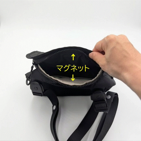 【Drop-shipping 代理店様向け】[ケアウィル] 車いす・杖利用者も使えるスリングバッグ